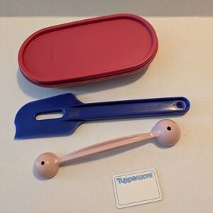 Tupperware Bundle with magnet, melon scoop, scraper,and small container
